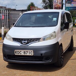 Nissan NV200 1